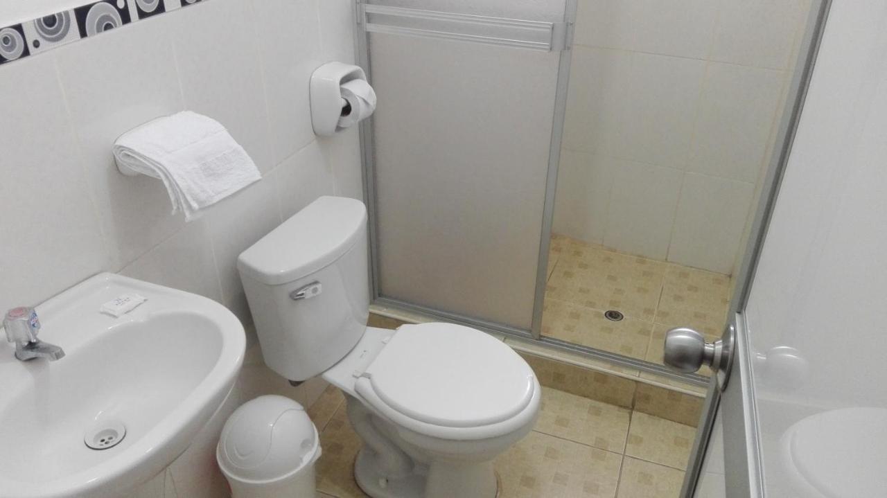 Hostal El Viajero En Ollantaytambo Eksteriør billede